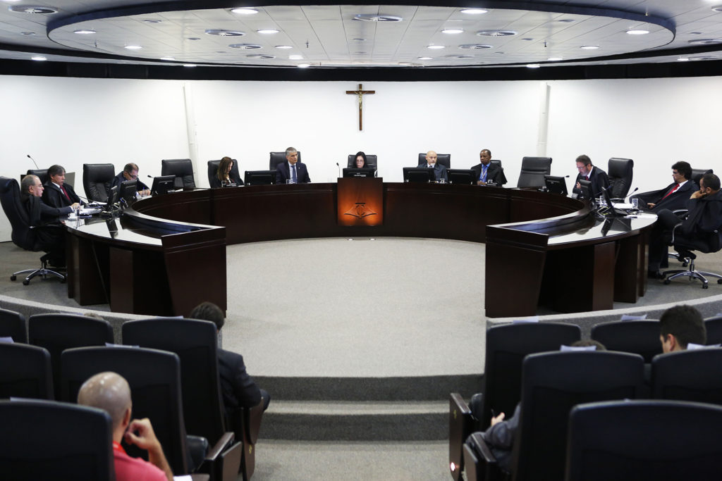 Miniatura de Contas do GDF relativas a 2016 são aprovadas com ressalvas