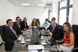 Miniatura de Auditores debatem fiscalização de obras rodoviárias durante encontro no TCDF
