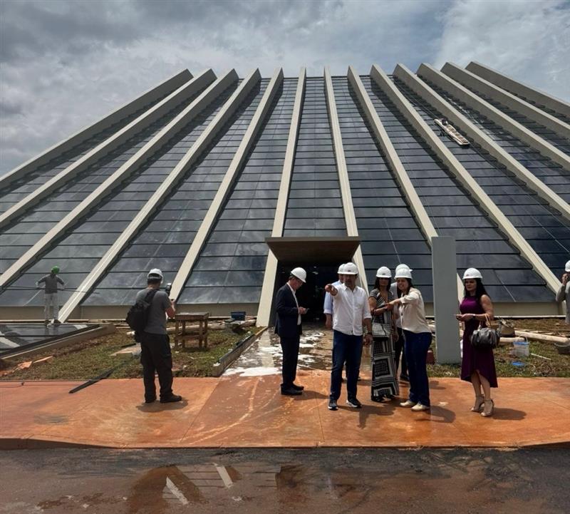 Capa da Matéria: TCDF faz visita técnica no Teatro Nacional antes da reabertura oficial