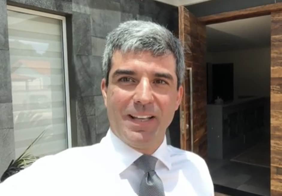 Miniatura de Nota de pesar sobre o falecimento do advogado Juliano Costa Couto