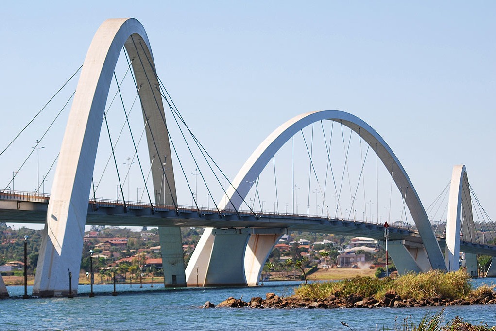 Miniatura de TCDF dá prazo para Novacap apresentar plano de revitalização da Ponte JK